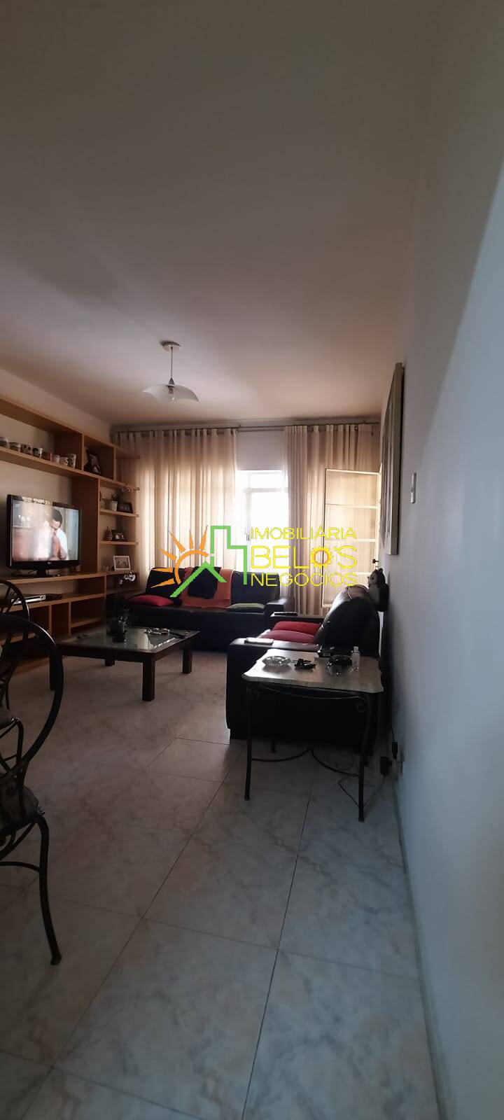 Casa à venda com 3 quartos, 130m² - Foto 2