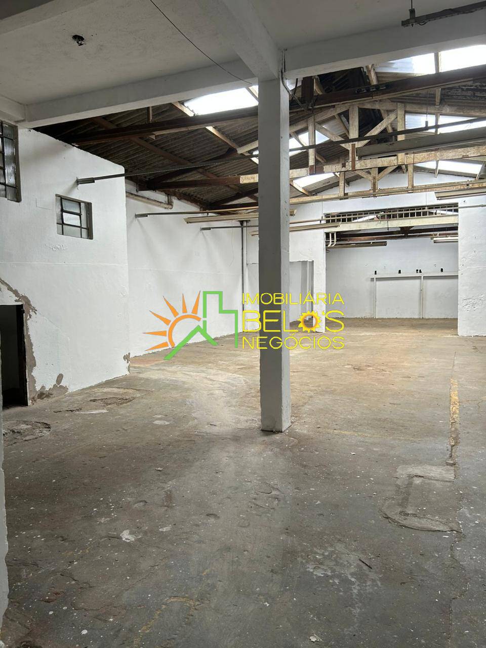 Depósito-Galpão-Armazém à venda e aluguel, 380m² - Foto 6