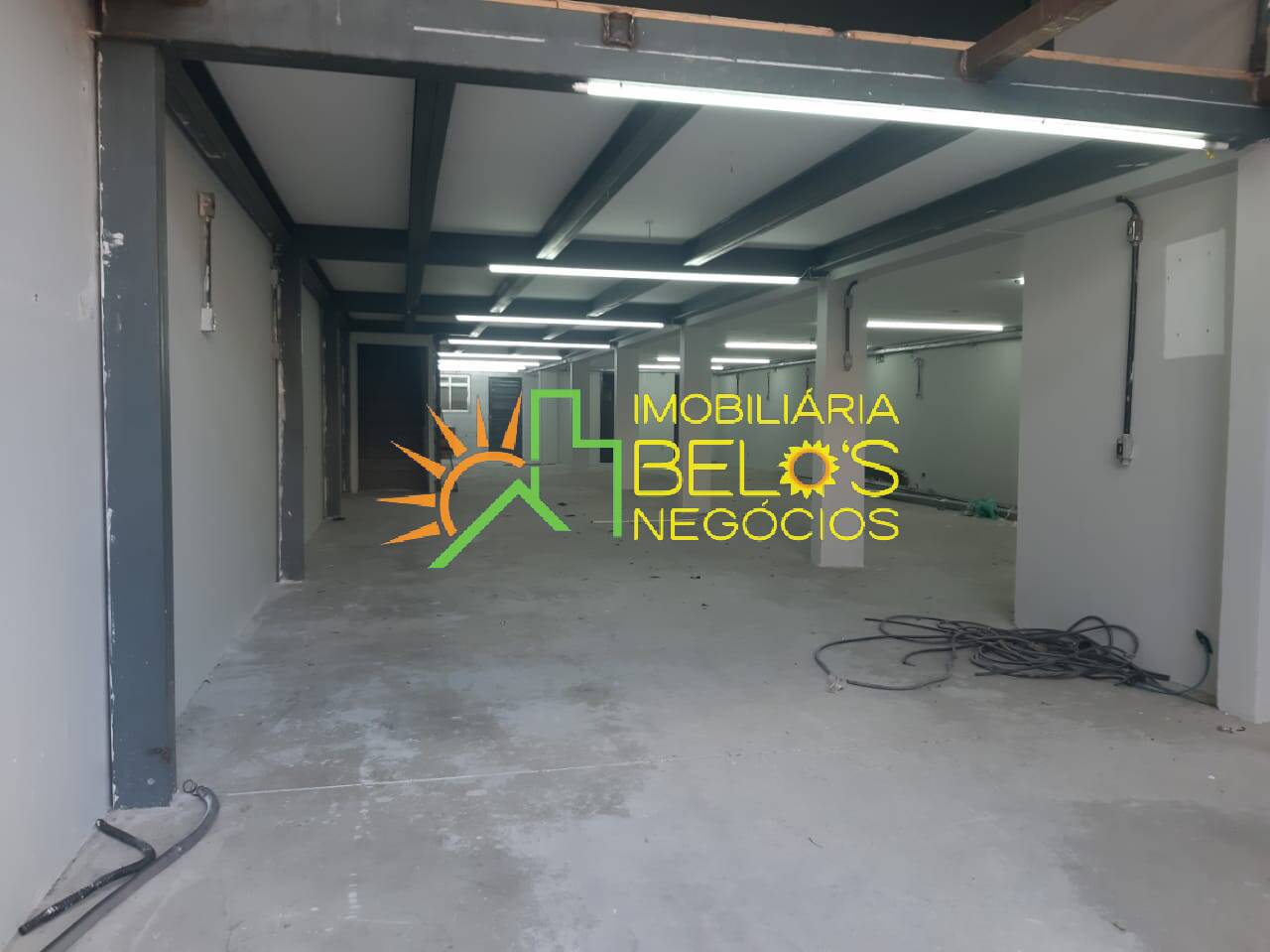 Loja-Salão para alugar, 2350m² - Foto 28